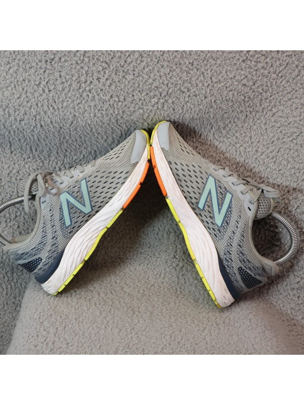 New Balance 680v6 Running Shoes Women sz 9.5 Mesh W680LA6